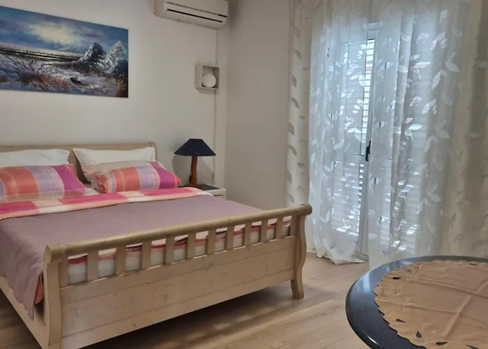 Apartment Baska Voda *
