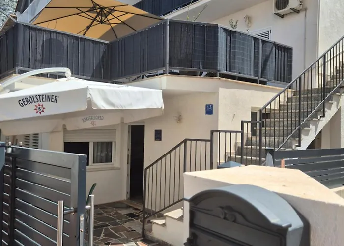Baska Voda Apartment